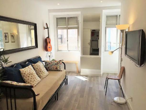 Cozy And Beautiful Flat In Great Location! Apartment ลิสบอน ภายนอก รูปภาพ
